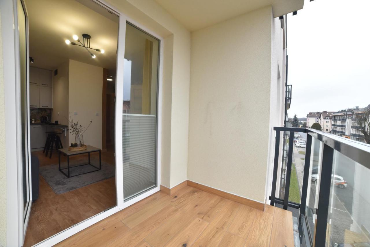 Appartement Apartament Na Zlotej Podkowie à Głogów Extérieur photo